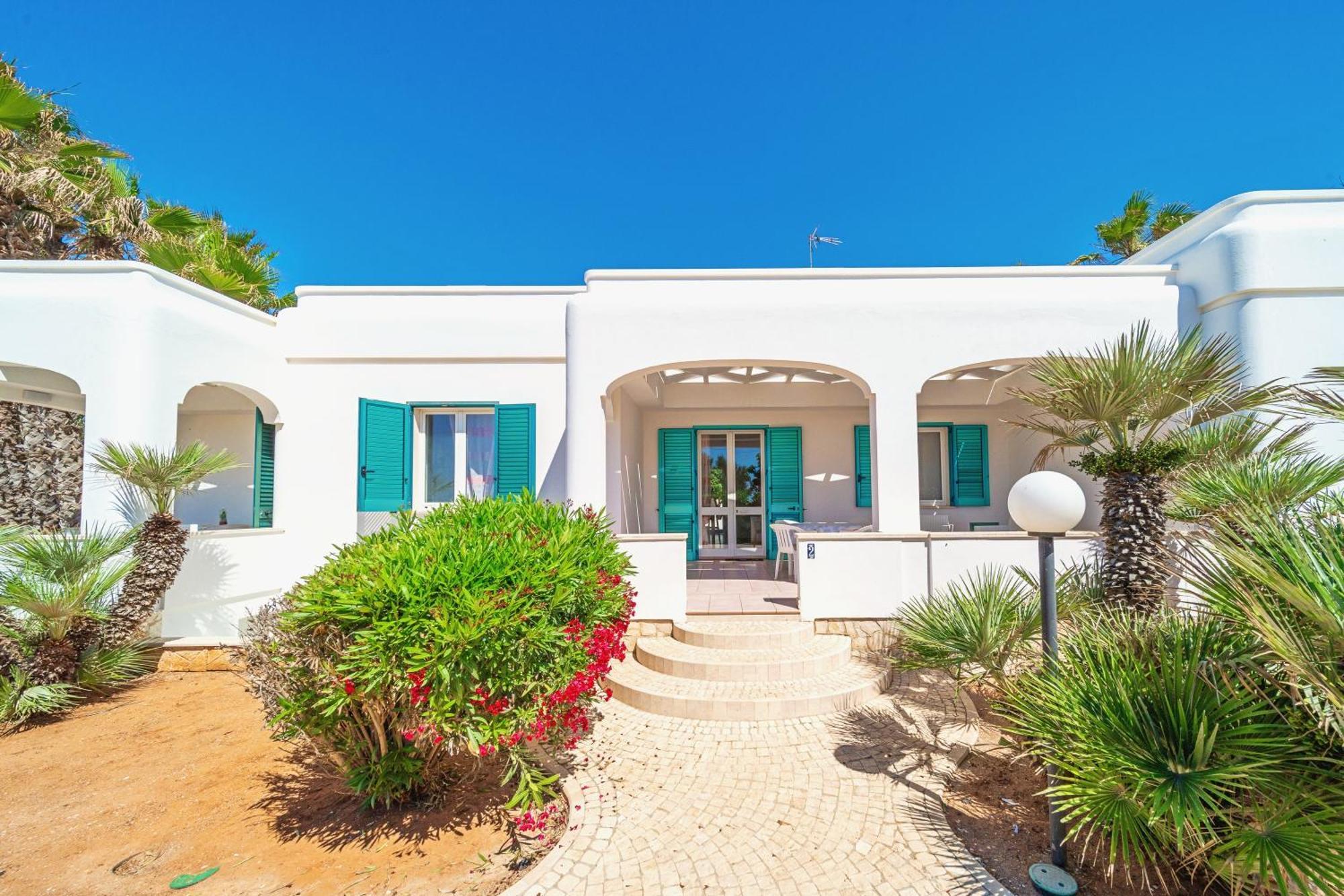 Residence Oasi Sul Mare Torre Suda Kültér fotó