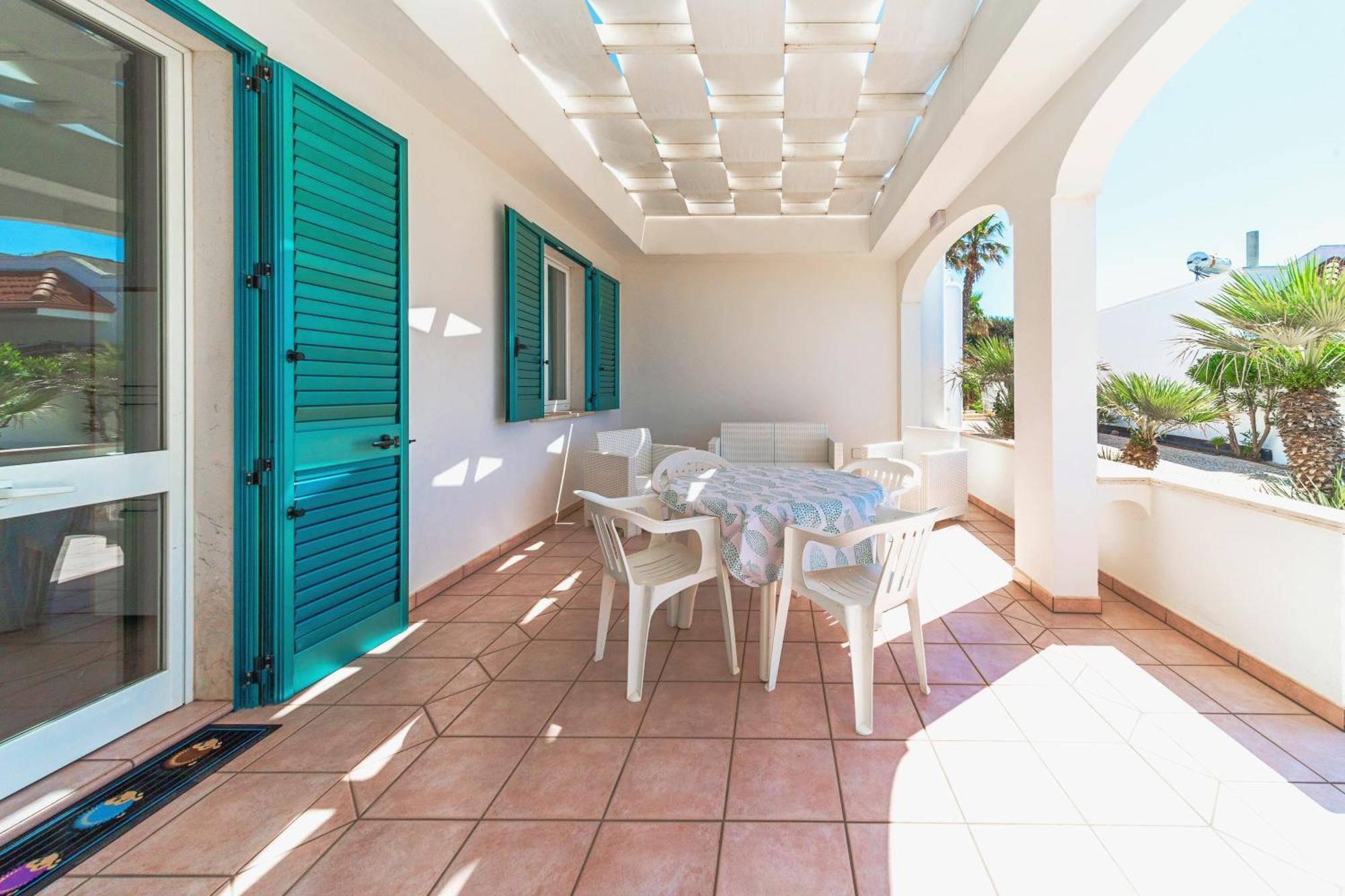 Residence Oasi Sul Mare Torre Suda Kültér fotó