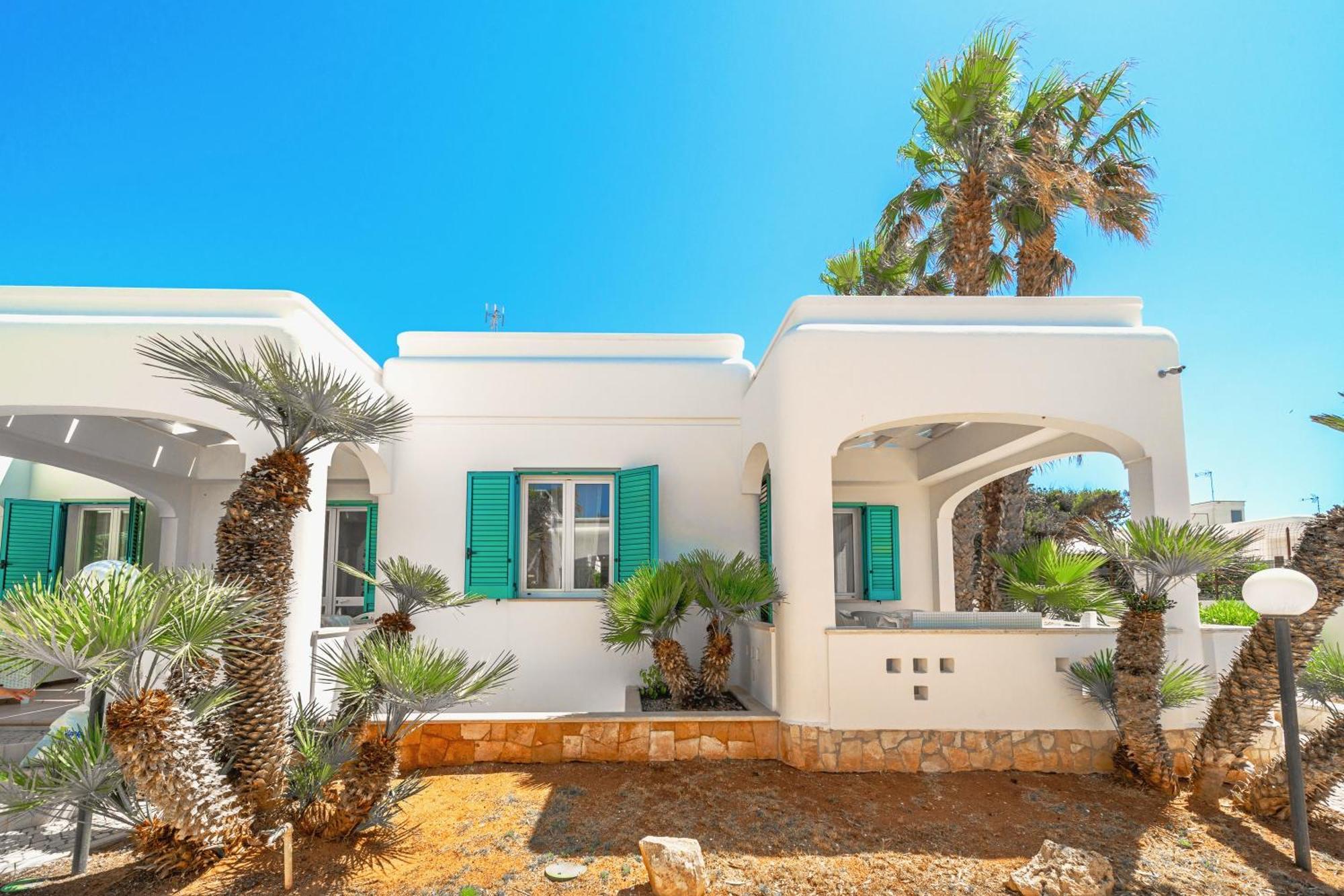 Residence Oasi Sul Mare Torre Suda Kültér fotó