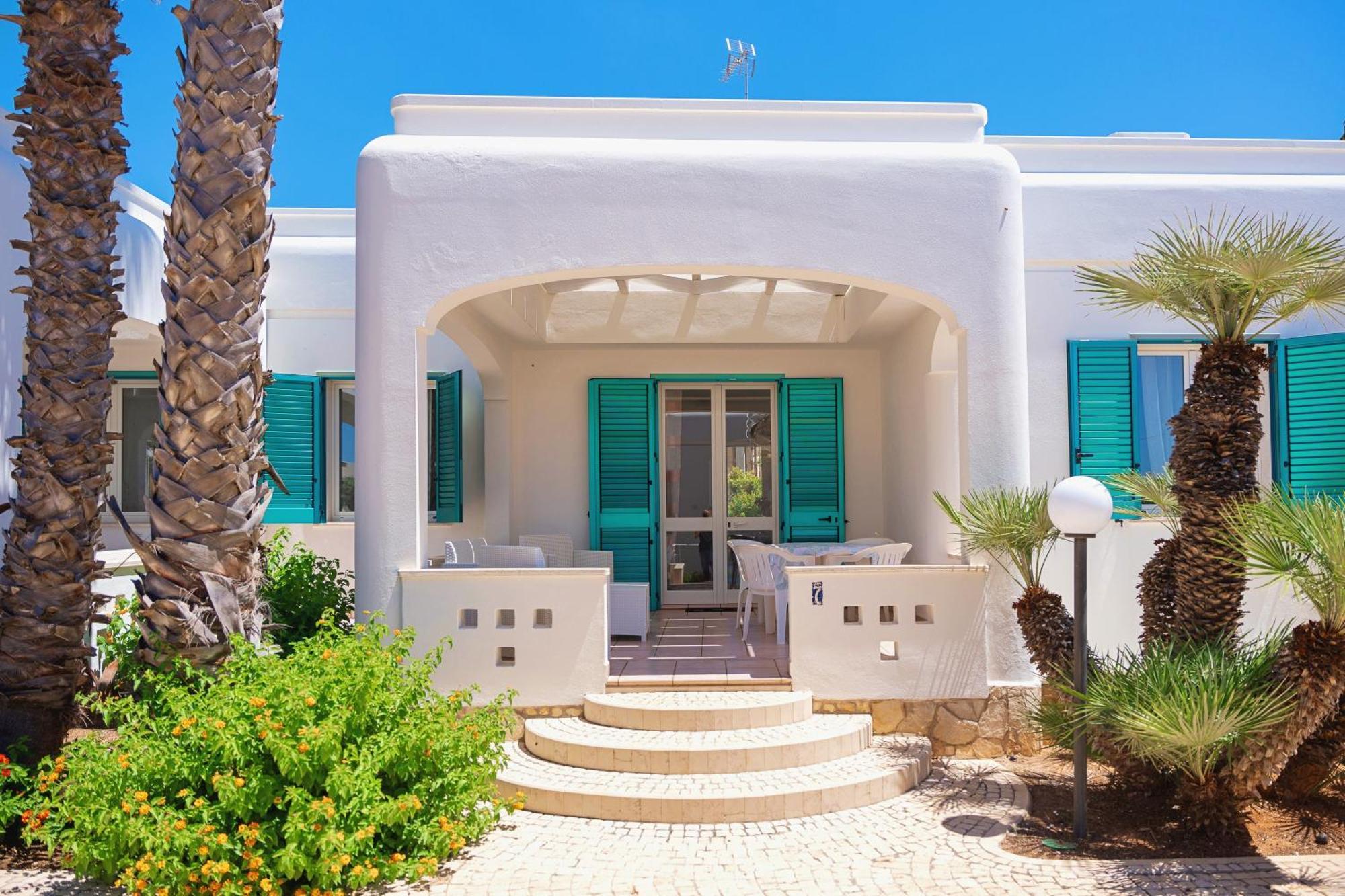 Residence Oasi Sul Mare Torre Suda Kültér fotó