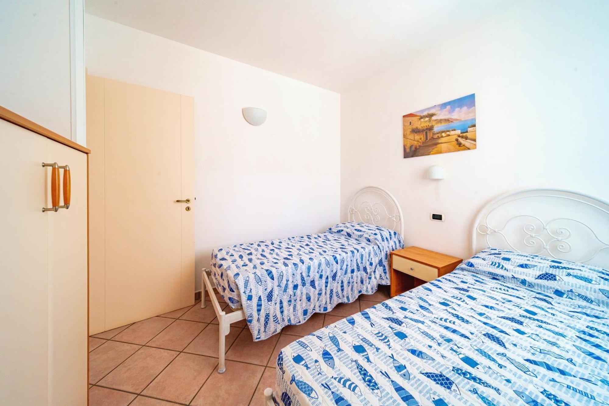 Residence Oasi Sul Mare Torre Suda Kültér fotó